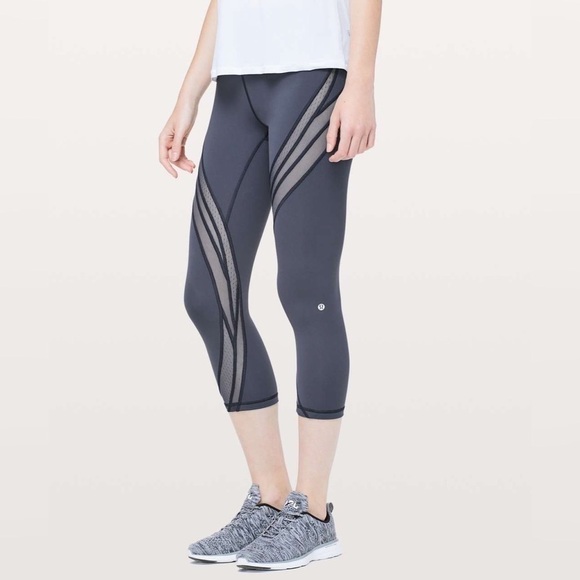 Lululemon | Never Still  Crop *21" Size 10 - Picture 2 of 9